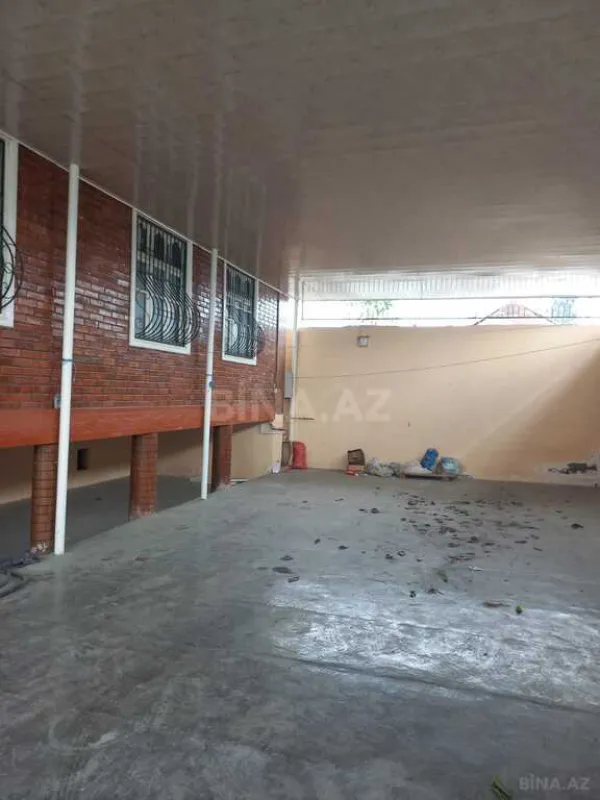 Satılır 2 otaqlı həyət evi 120.7 m²