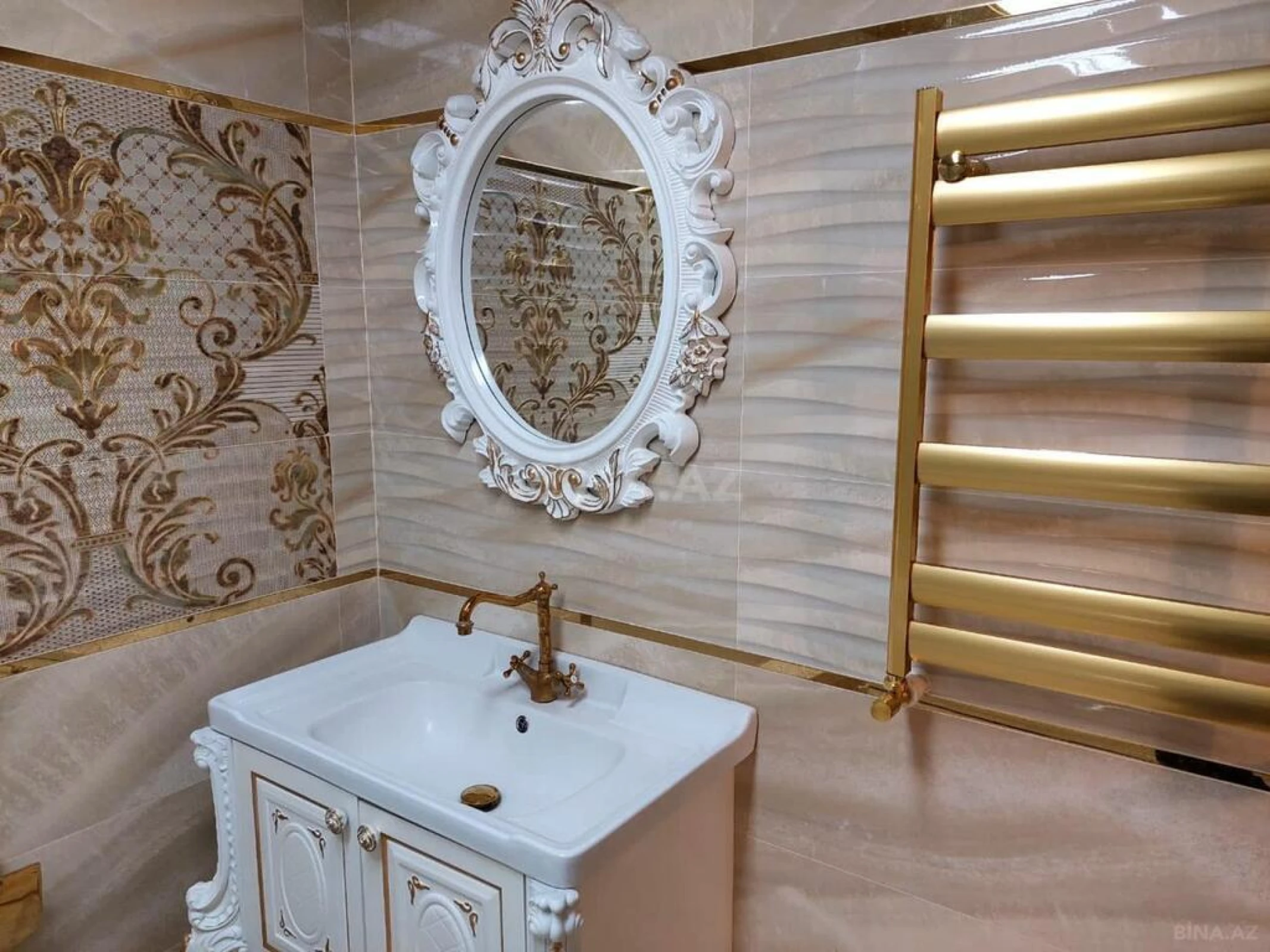 Kirayə verilir 3 otaqlı mənzil 120 m²