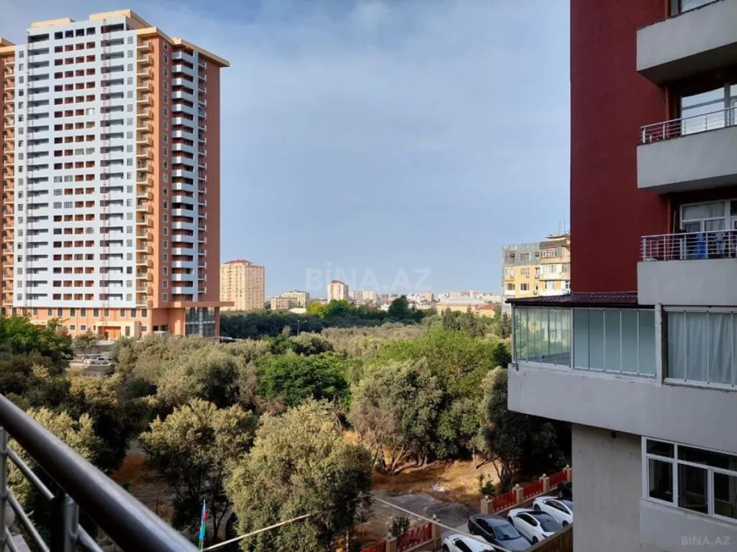 Kirayə verilir 3 otaqlı mənzil 120 m²