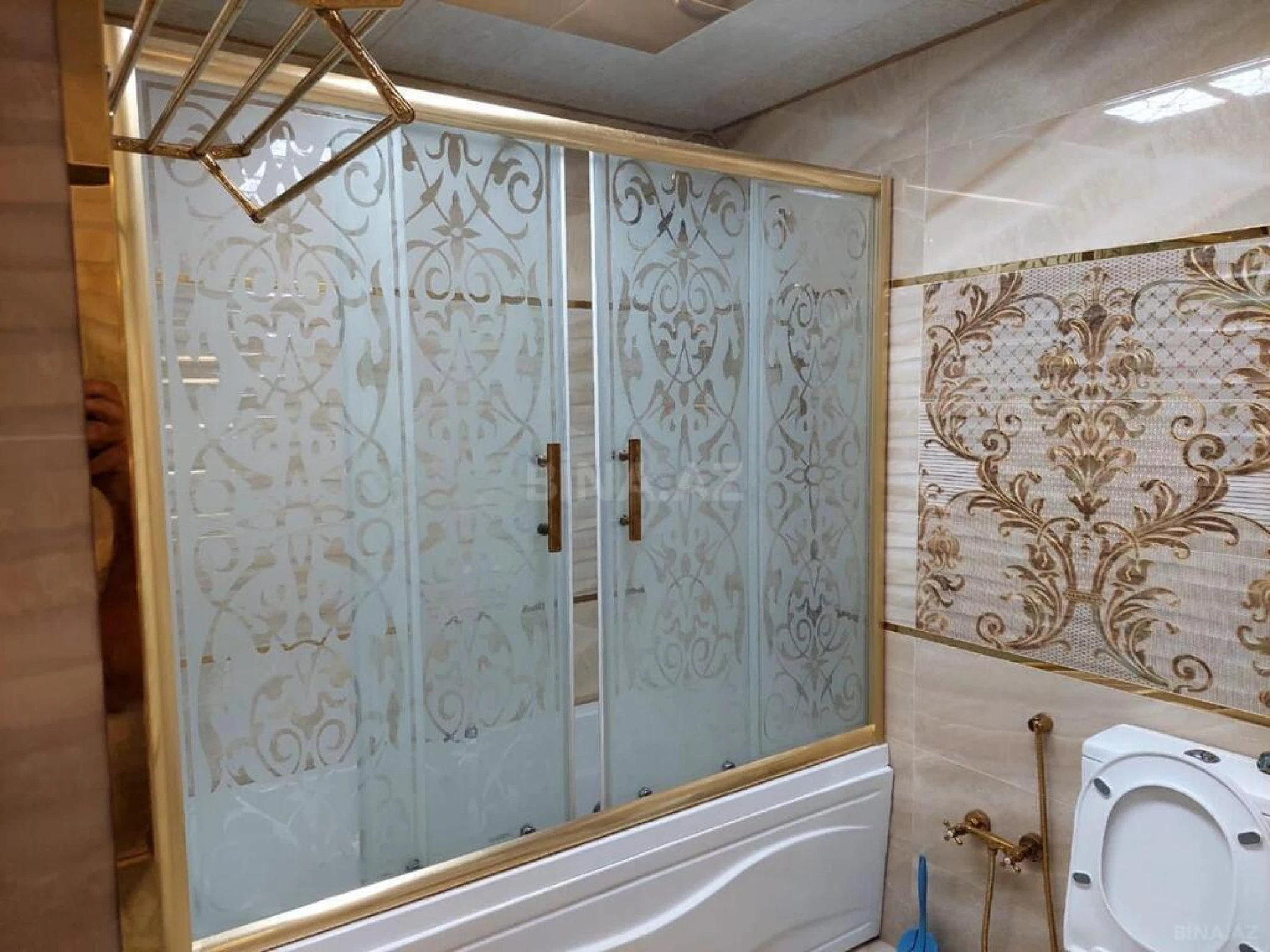 Kirayə verilir 3 otaqlı mənzil 120 m²