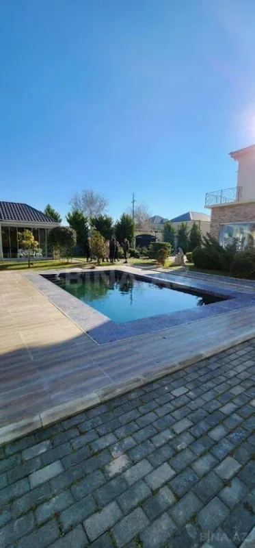 Kirayə verilir 5 otaqlı həyət evi 450 m²