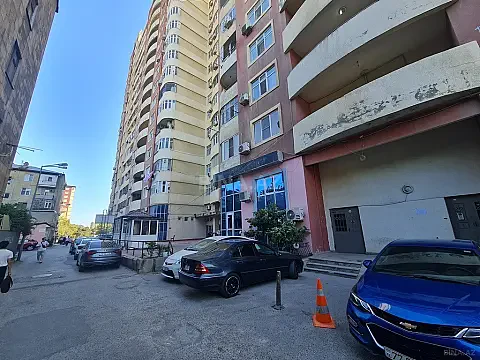 Satılır obyekt 1714 m² — Bakı, Nərimanov 1714.00 m²