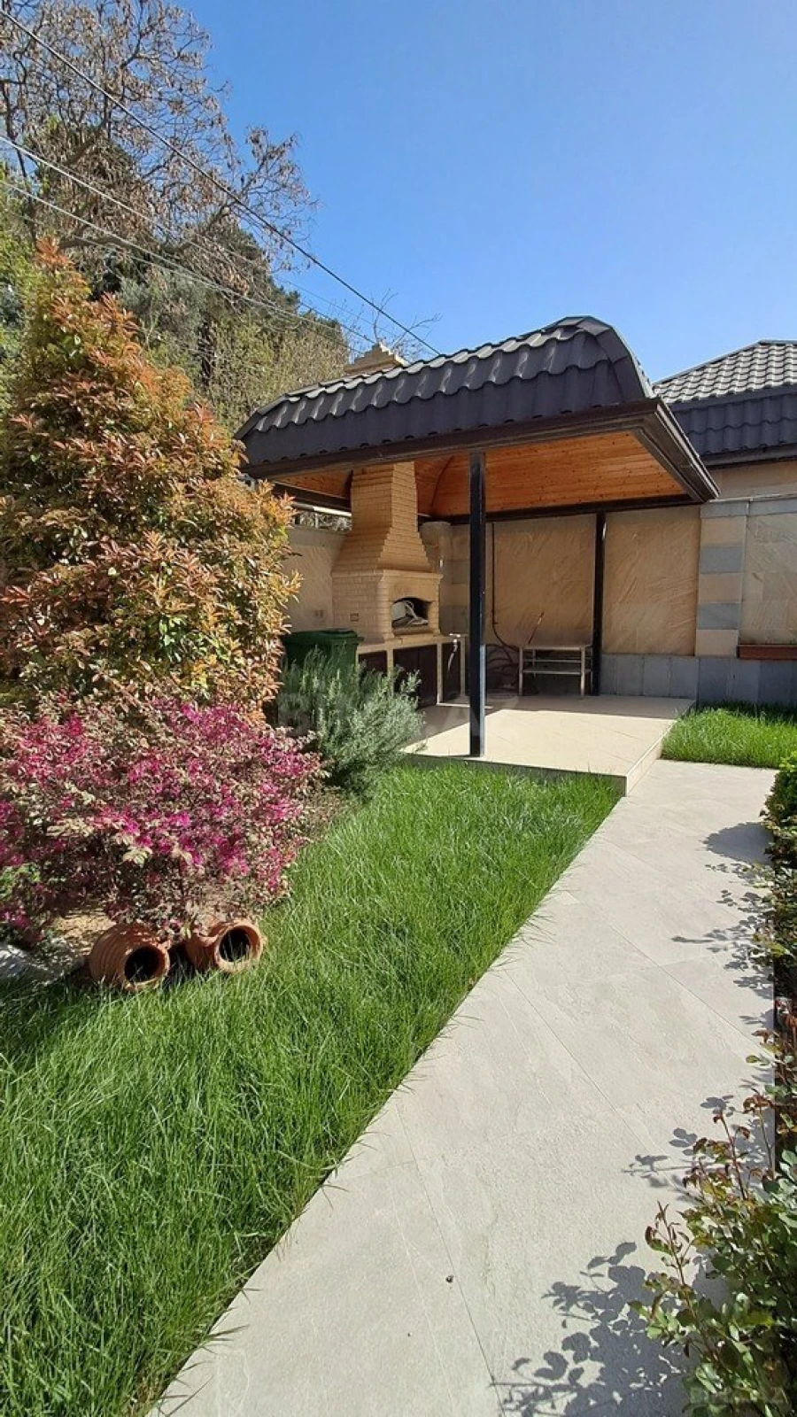 Satılır 6 otaqlı həyət evi 458 m²