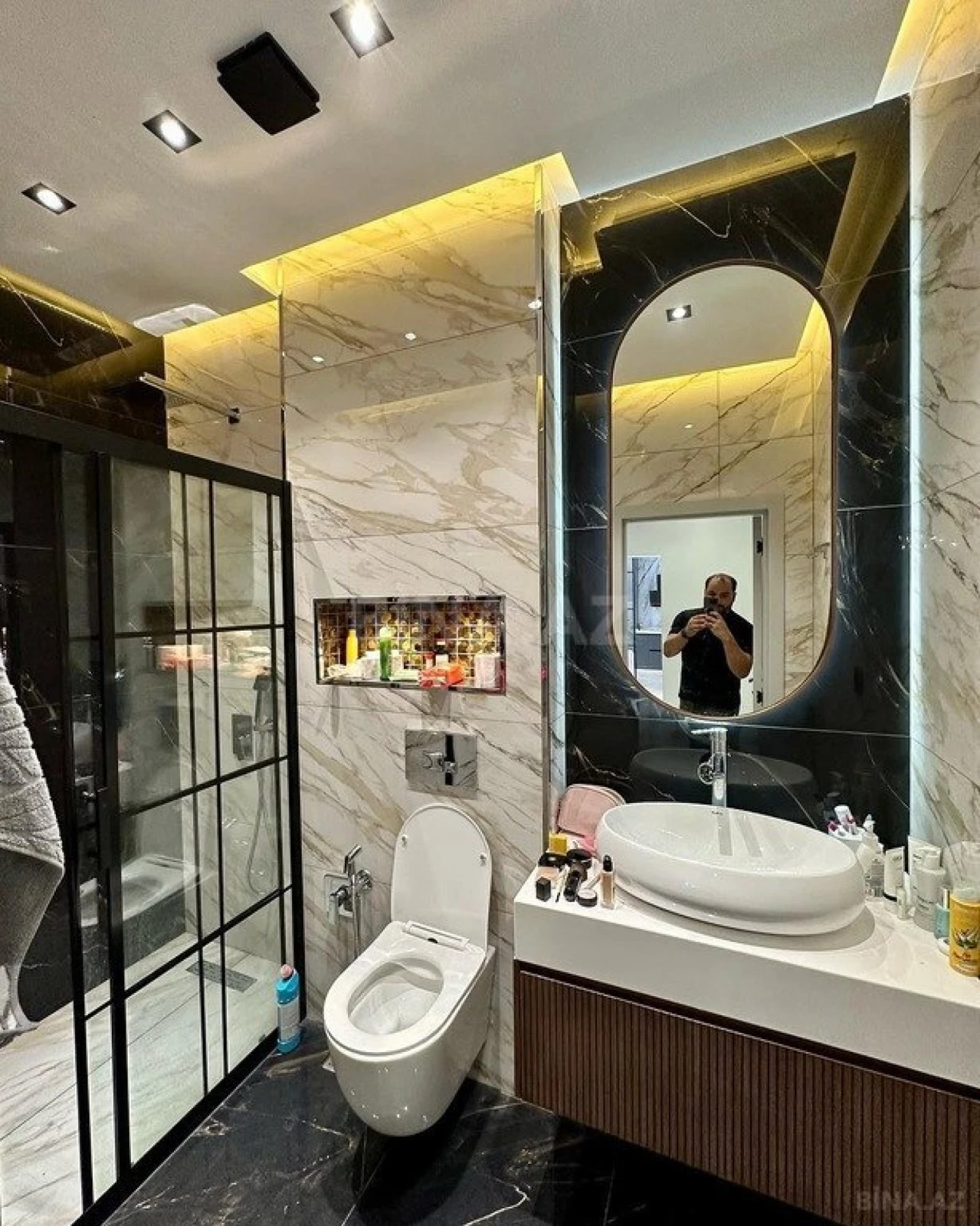 Kirayə verilir 4 otaqlı həyət evi 280 m²