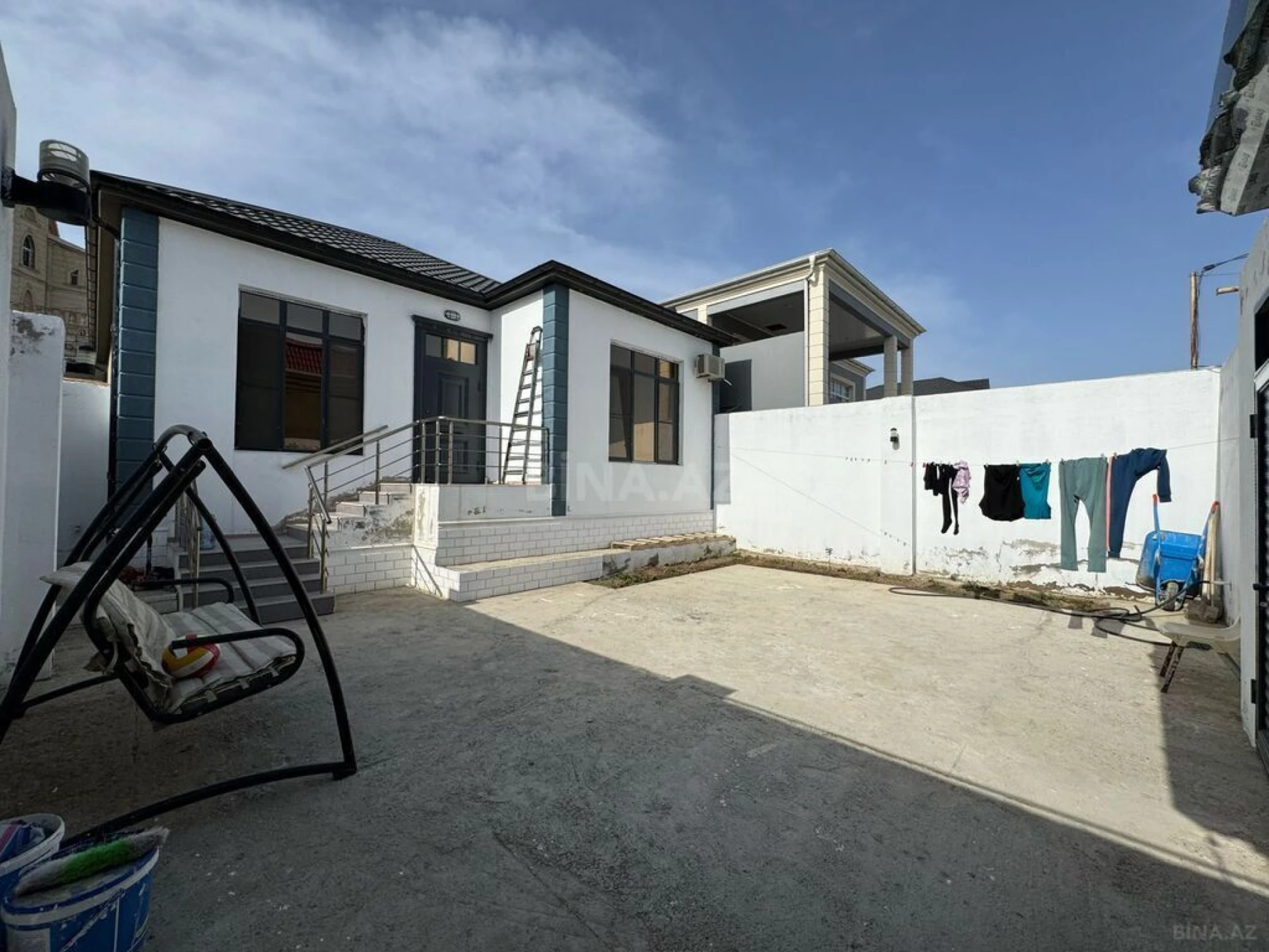 Satılır 3 otaqlı həyət evi 140 m²