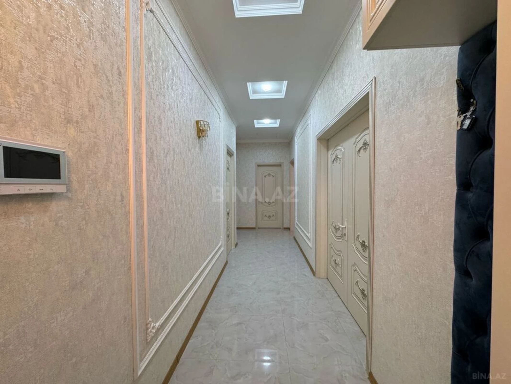 Satılır 3 otaqlı həyət evi 140 m²