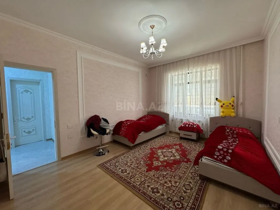 Satılır 3 otaqlı həyət evi 140 m²