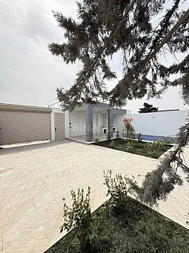 Satılır 4 otaqlı həyət evi 140 m²