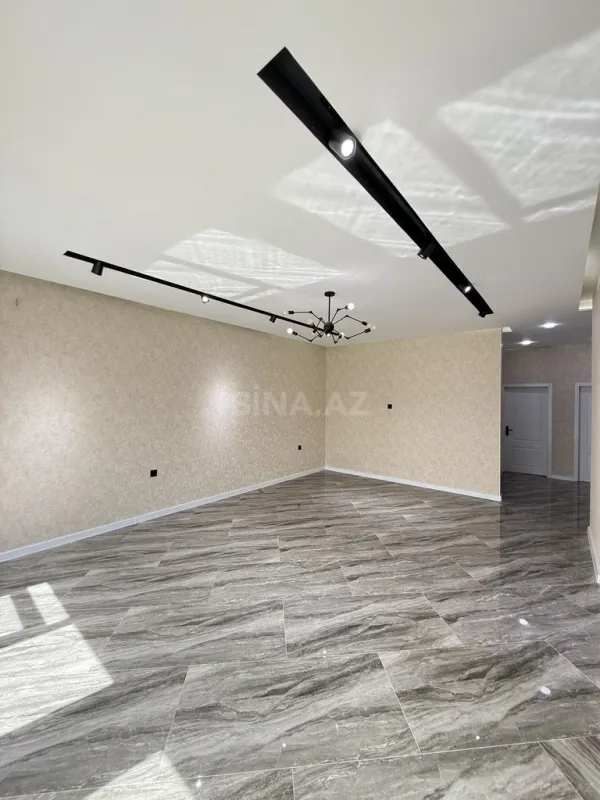 Satılır 4 otaqlı həyət evi 140 m²