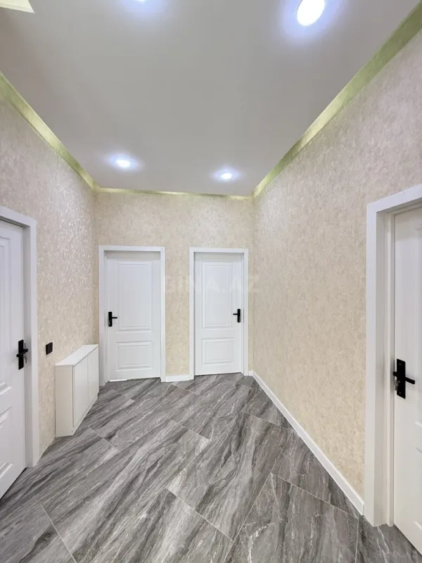 Satılır 4 otaqlı həyət evi 140 m²