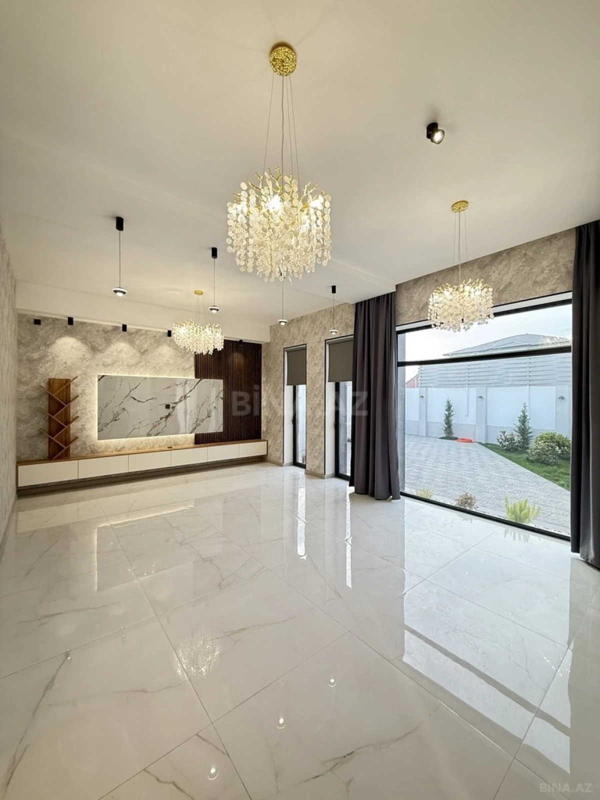 Satılır 4 otaqlı həyət evi 160 m²