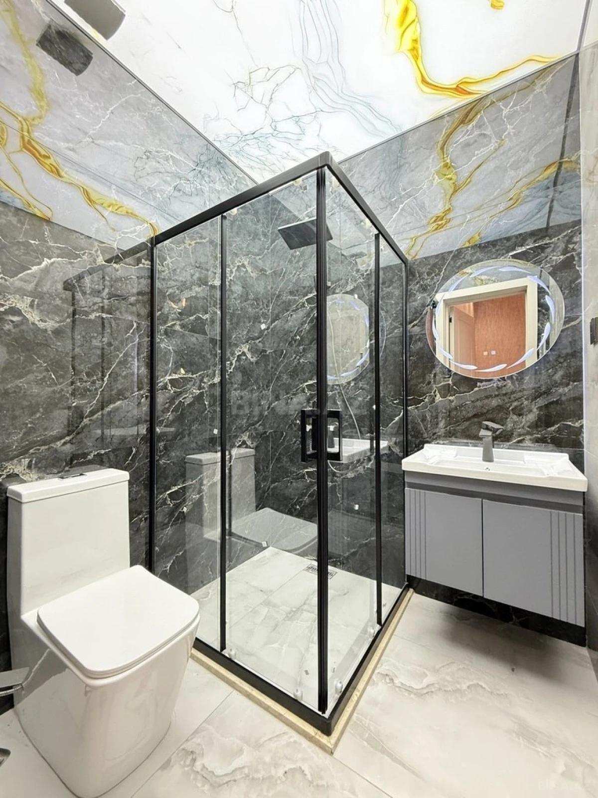 Satılır 4 otaqlı həyət evi 160 m²