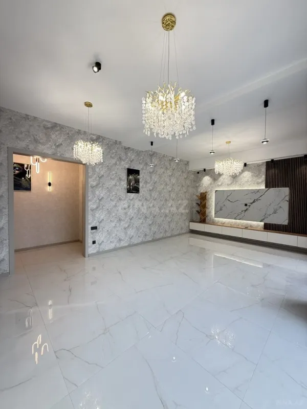 Satılır 4 otaqlı həyət evi 160 m²