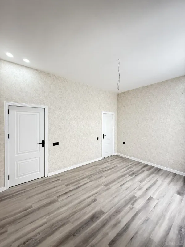Satılır 4 otaqlı həyət evi 135 m²