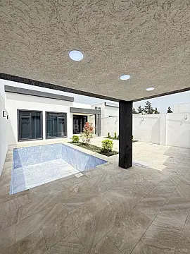 Satılır 4 otaqlı həyət evi 135 m²