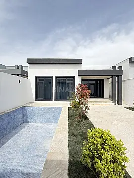 Satılır 4 otaqlı həyət evi 135 m²