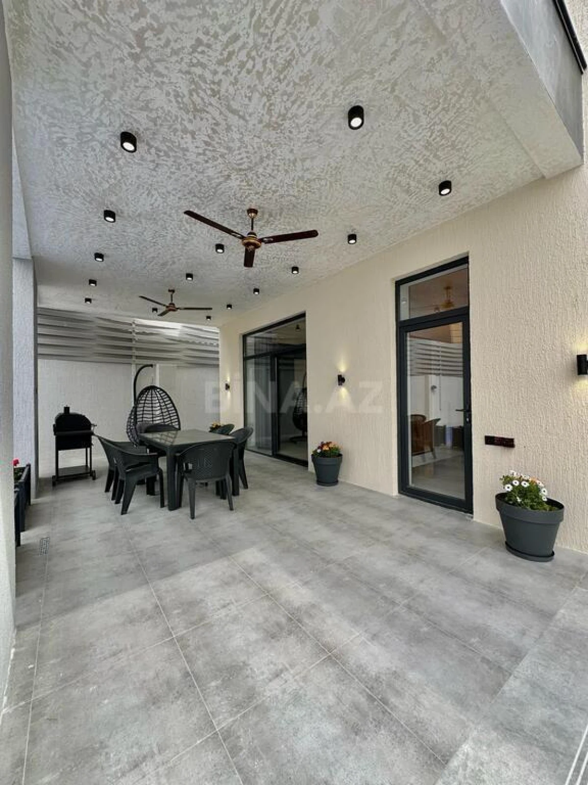 Satılır 4 otaqlı həyət evi 170 m²