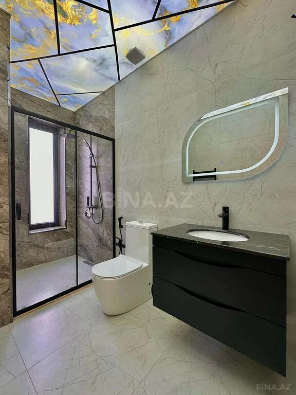 Satılır 4 otaqlı həyət evi 170 m²