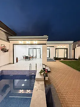 Satılır 4 otaqlı həyət evi 180 m²