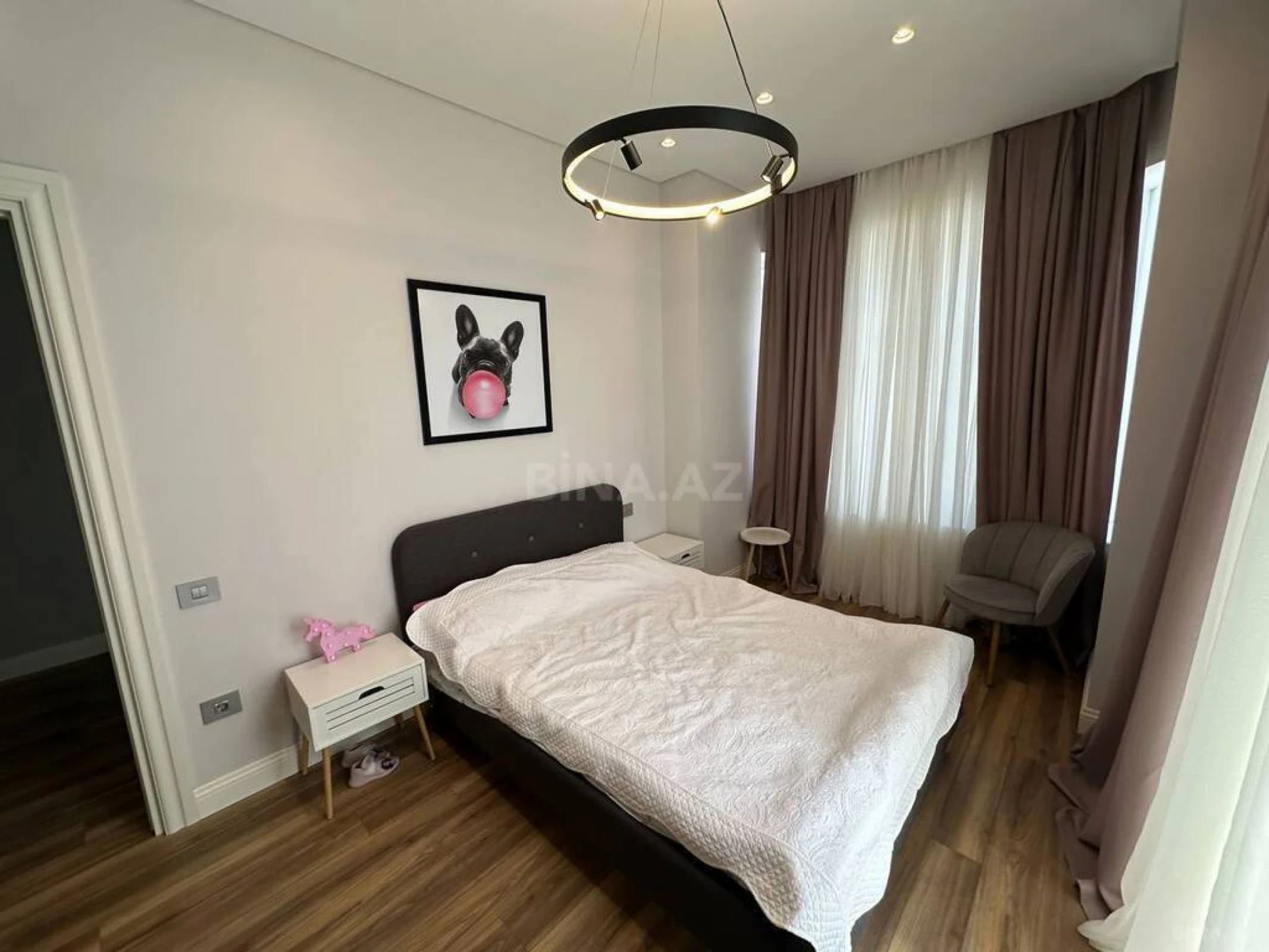 Kirayə verilir 6 otaqlı həyət evi 320 m²