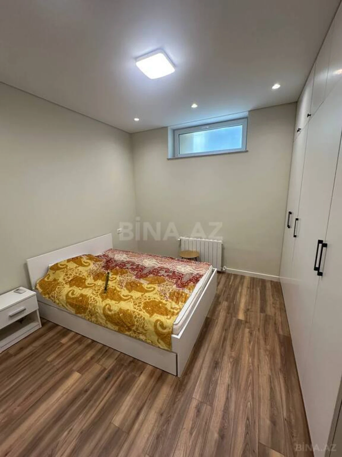 Kirayə verilir 6 otaqlı həyət evi 320 m²