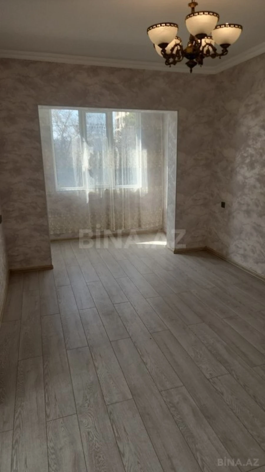 Satılır 1 otaqlı mənzil 45 m²