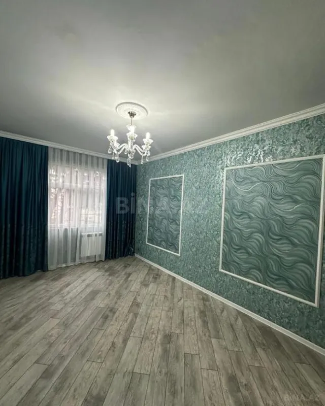 Satılır 2 otaqlı mənzil 60 m²