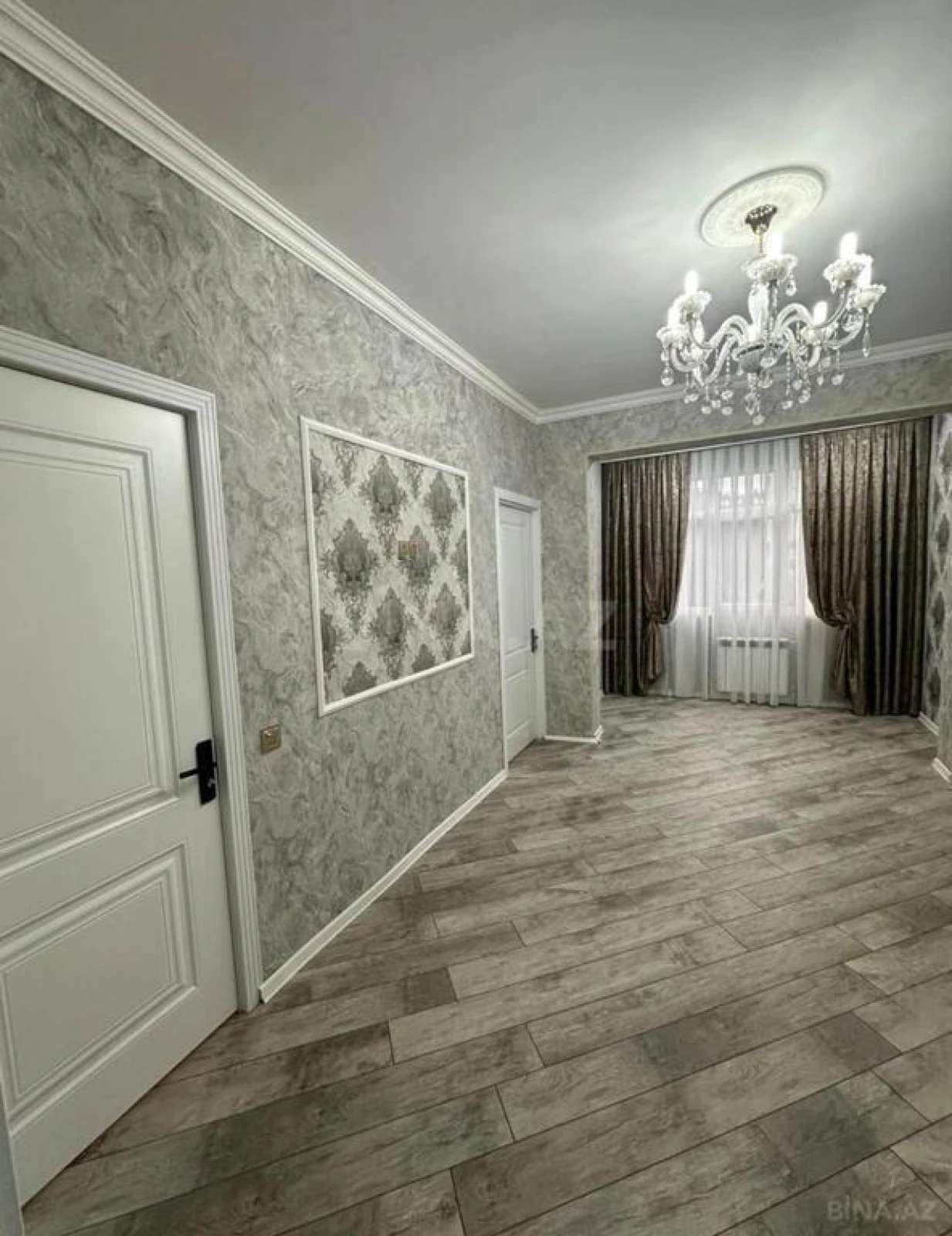 Satılır 2 otaqlı mənzil 60 m²