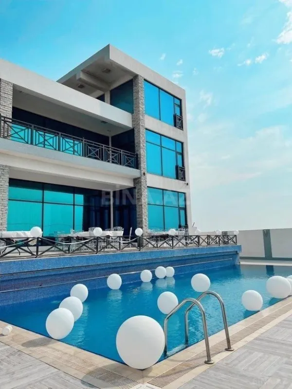 Kirayə verilir 6 otaqlı həyət evi 500 m²