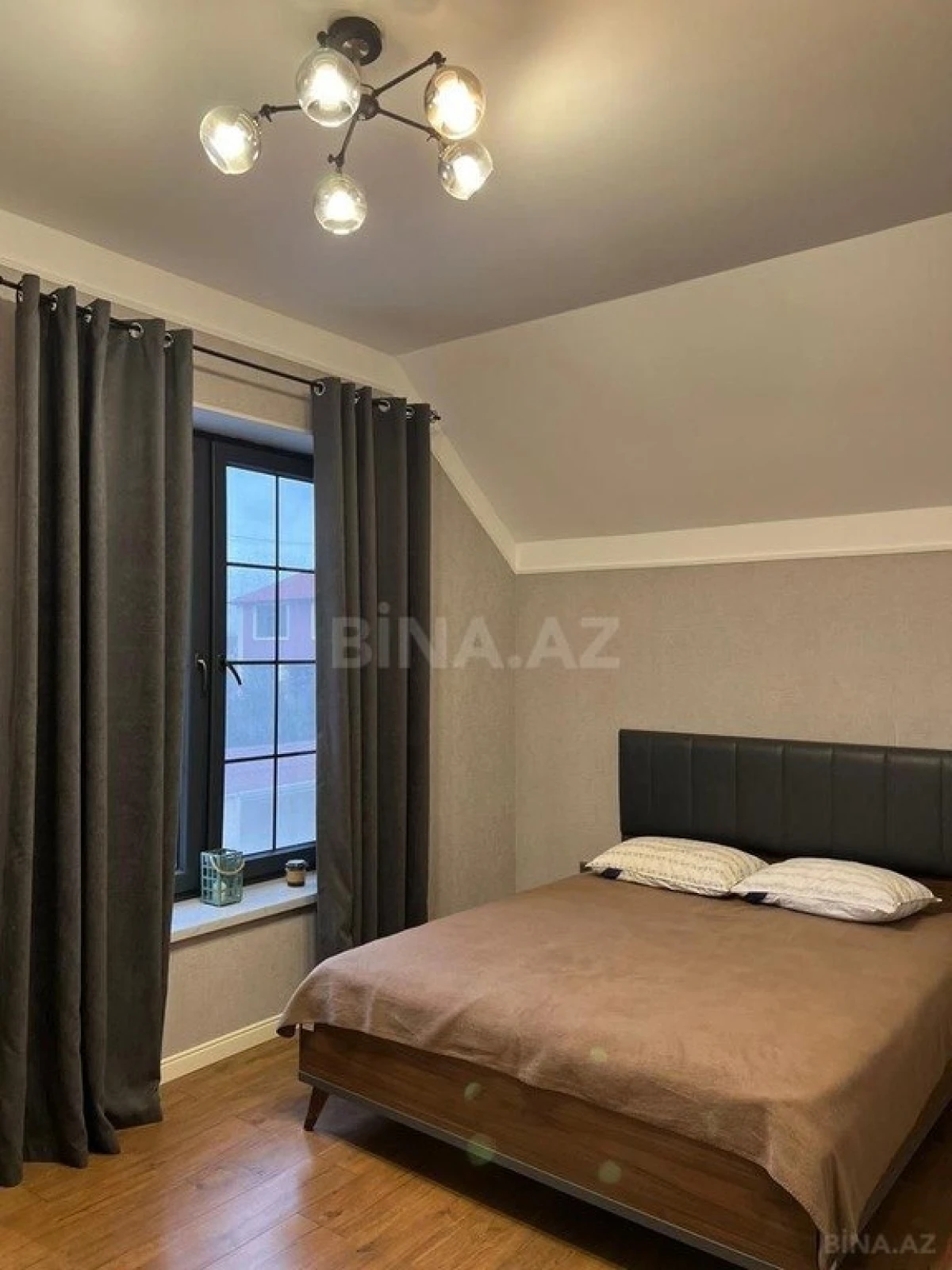 Kirayə verilir 4 otaqlı həyət evi 280 m²