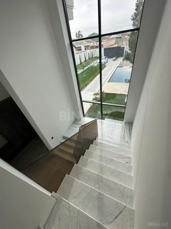Kirayə verilir 4 otaqlı həyət evi 300 m²