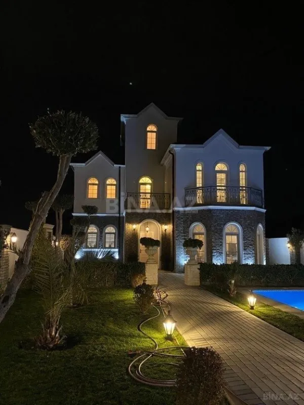 Kirayə verilir 4 otaqlı həyət evi 300 m²