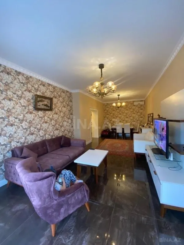 Kirayə verilir 4 otaqlı həyət evi 300 m²