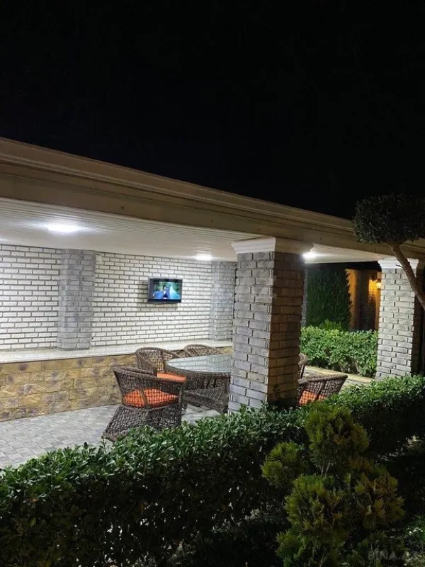 Kirayə verilir 4 otaqlı həyət evi 300 m²