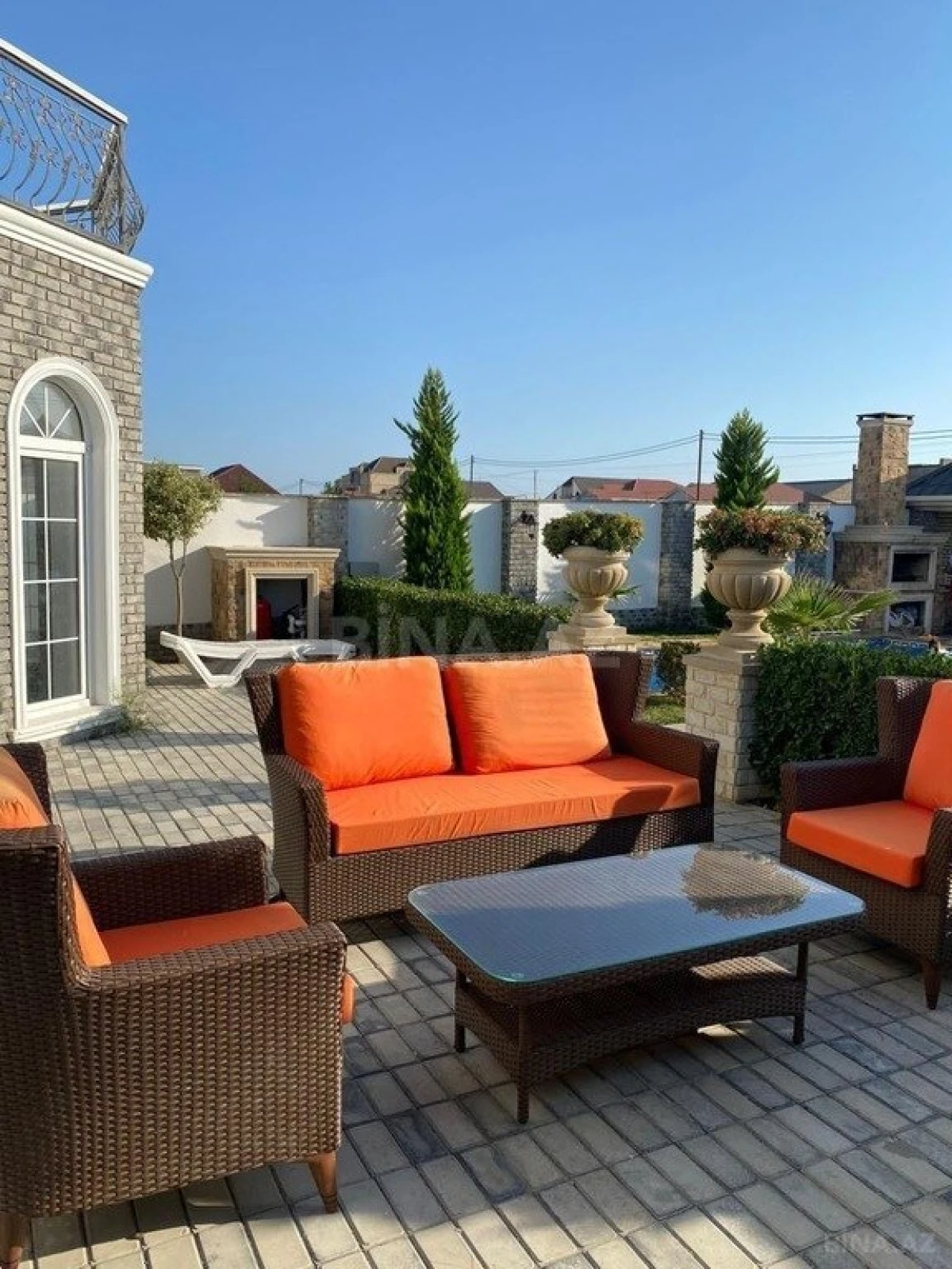 Kirayə verilir 4 otaqlı həyət evi 300 m²