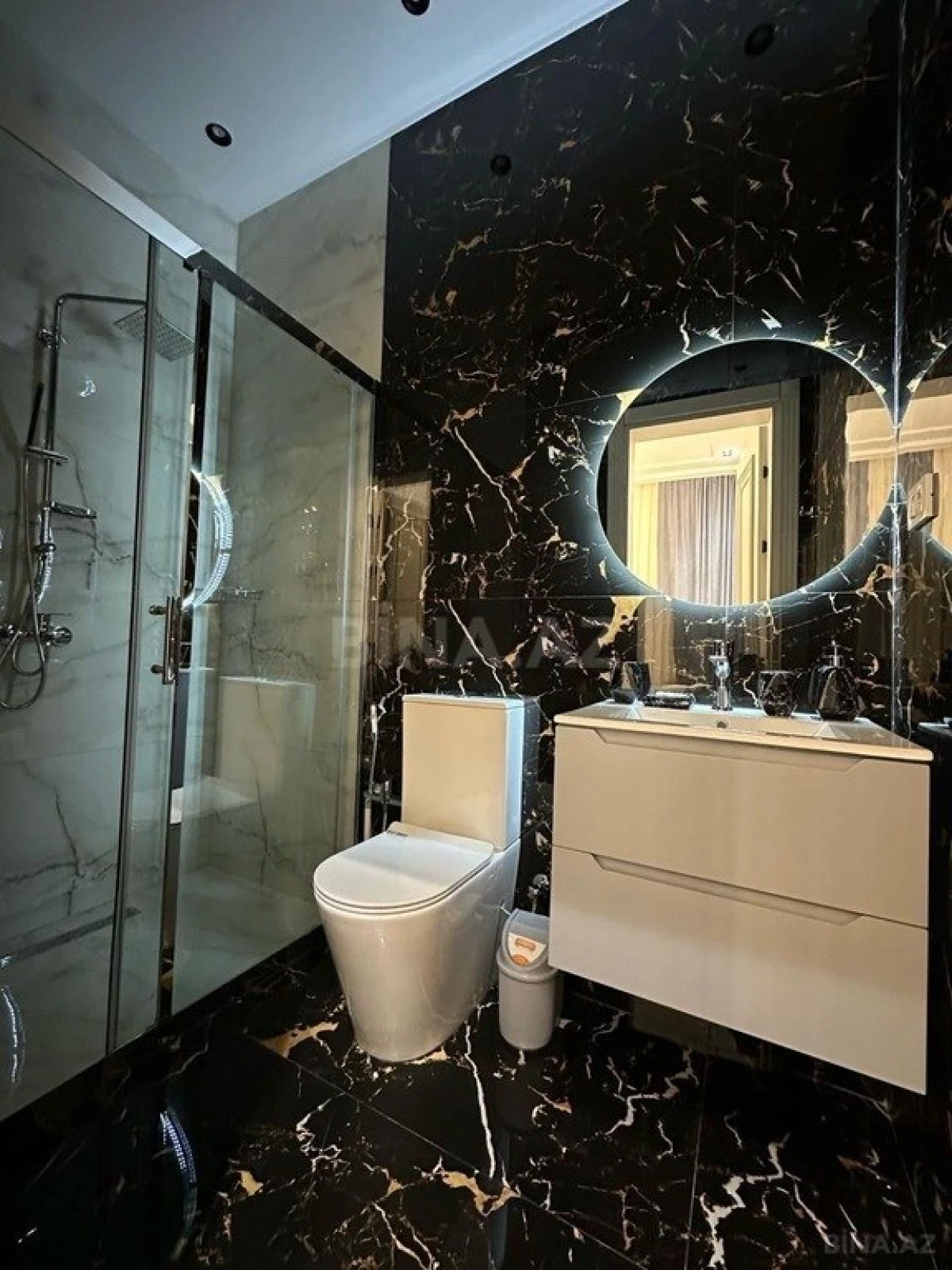 Kirayə verilir 4 otaqlı həyət evi 220 m²