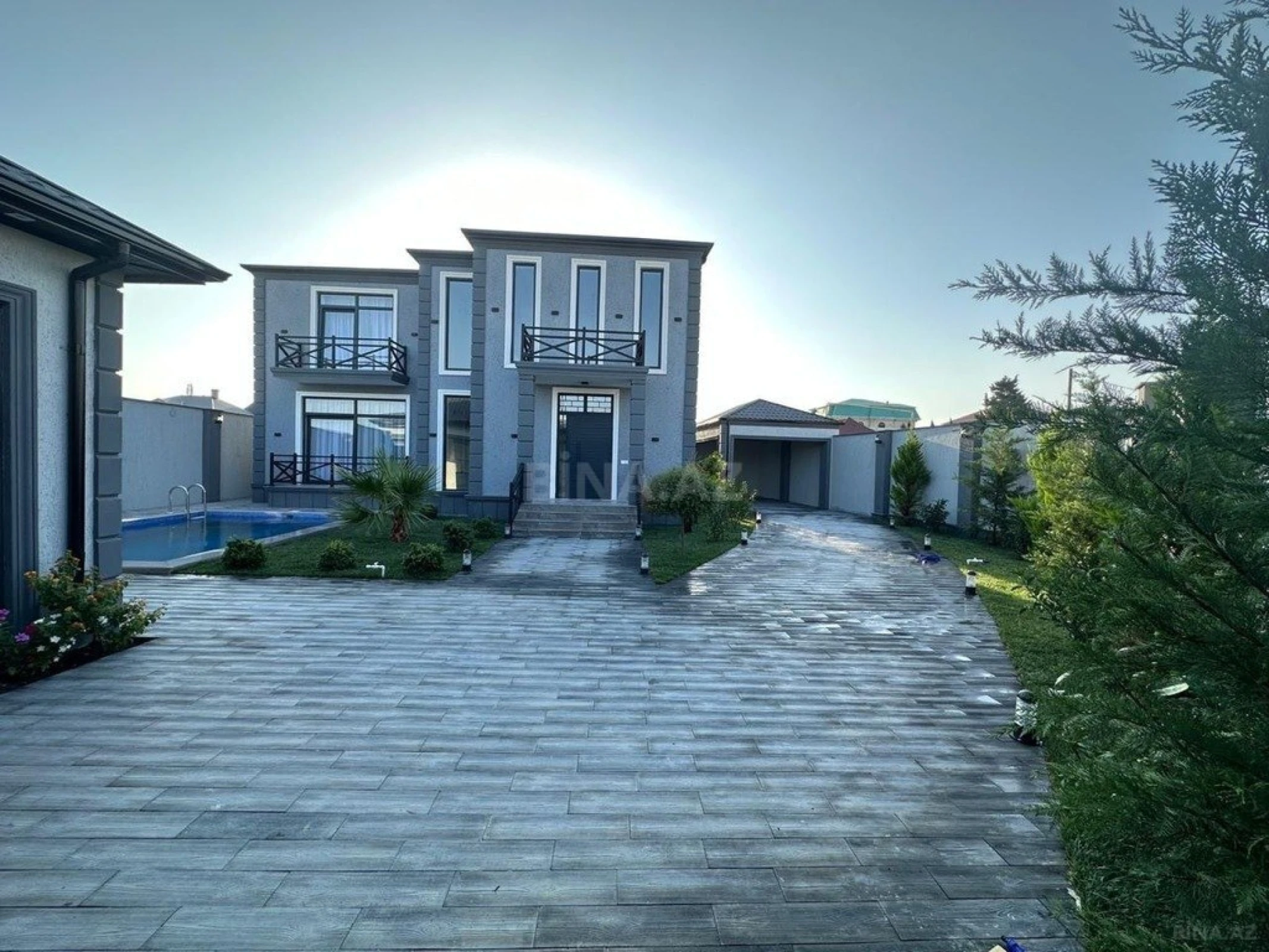 Kirayə verilir 4 otaqlı həyət evi 300 m²