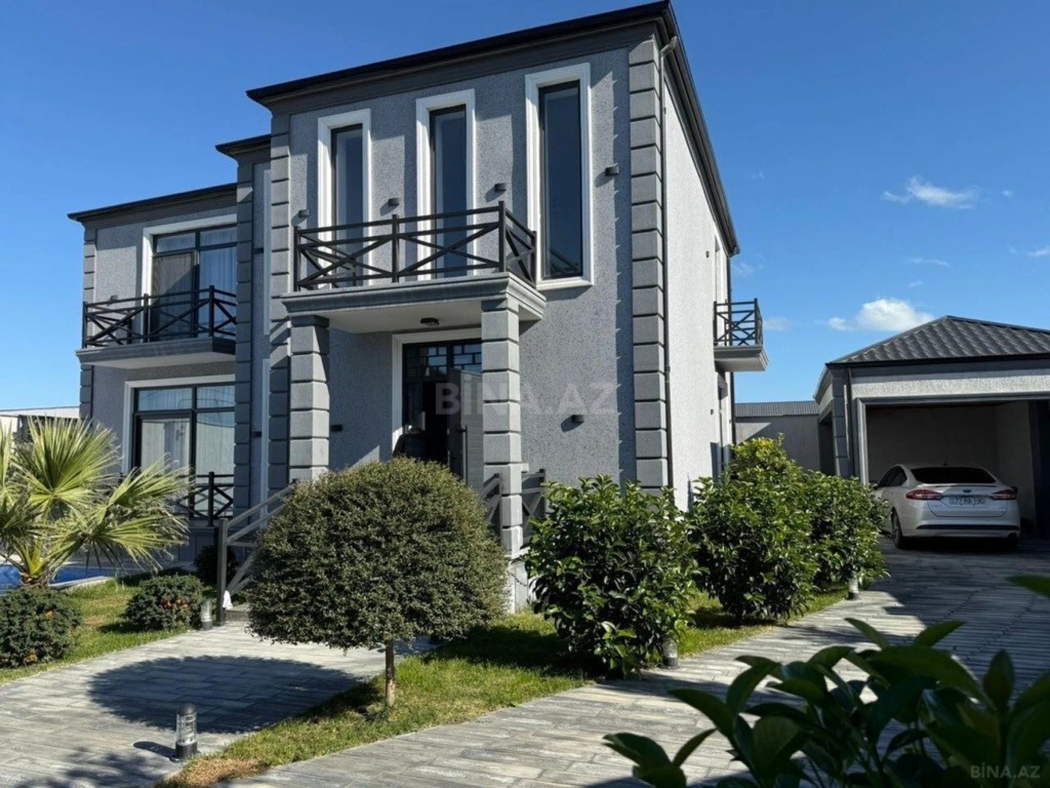 Kirayə verilir 4 otaqlı həyət evi 300 m²