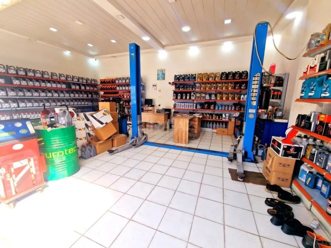 Kirayə verilir obyekt 350 m²