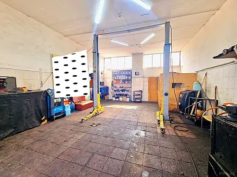 Kirayə verilir obyekt 350 m²