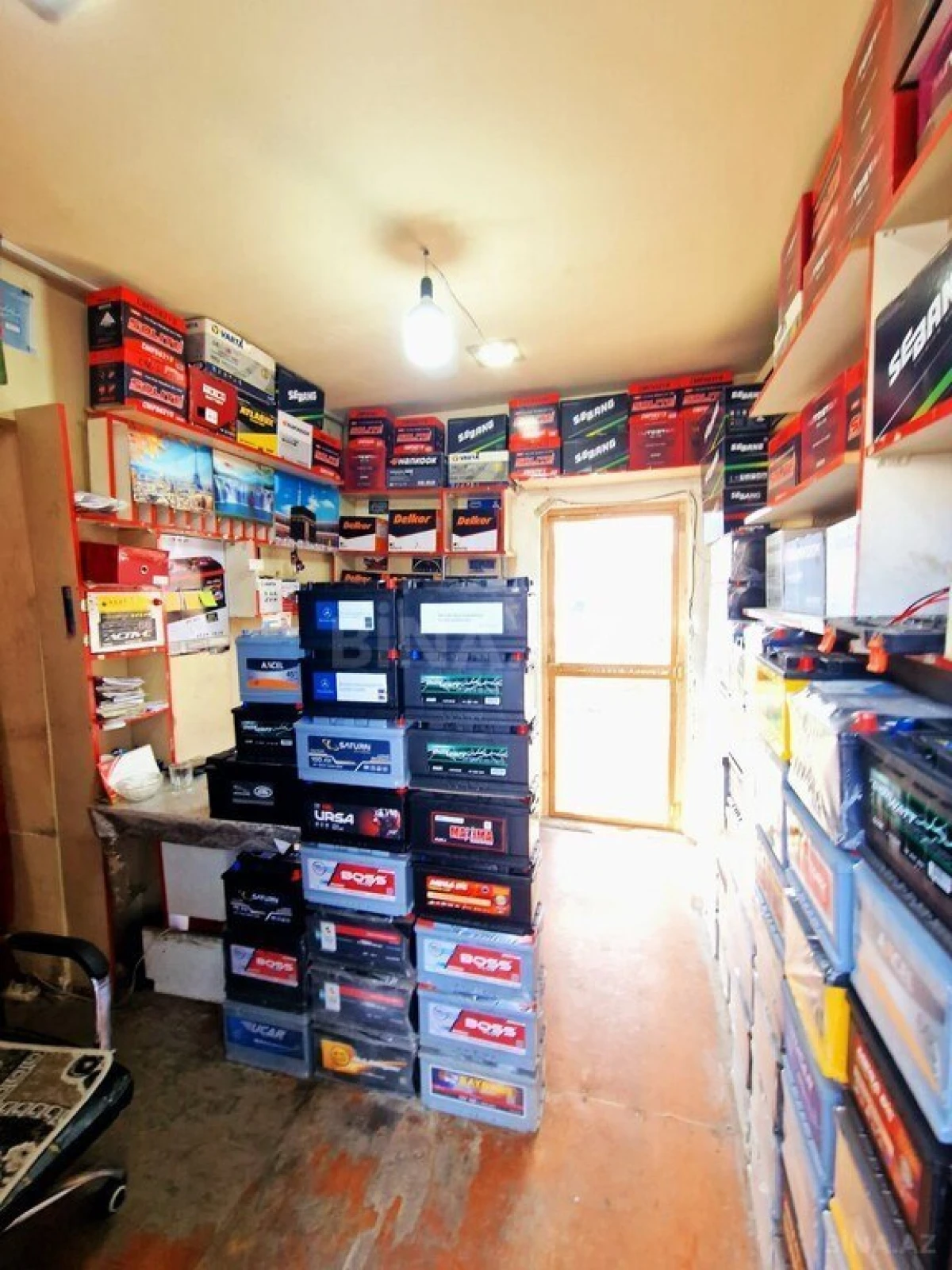 Kirayə verilir obyekt 350 m²