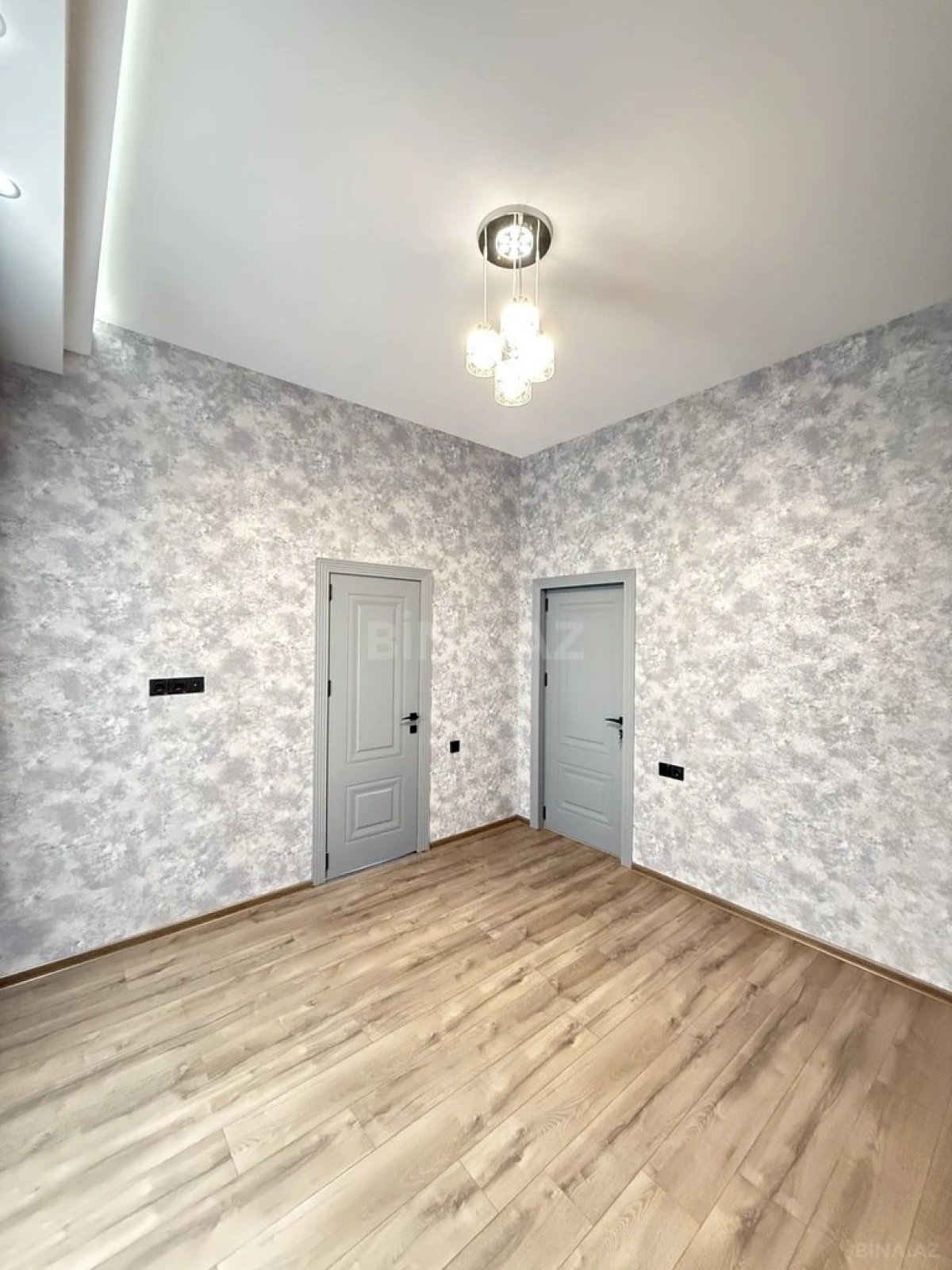 Satılır 4 otaqlı həyət evi 120 m²