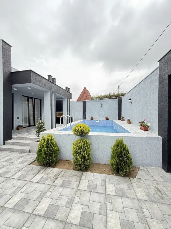 Satılır 4 otaqlı həyət evi 120 m²