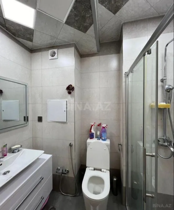 Satılır 3 otaqlı mənzil 127 m²