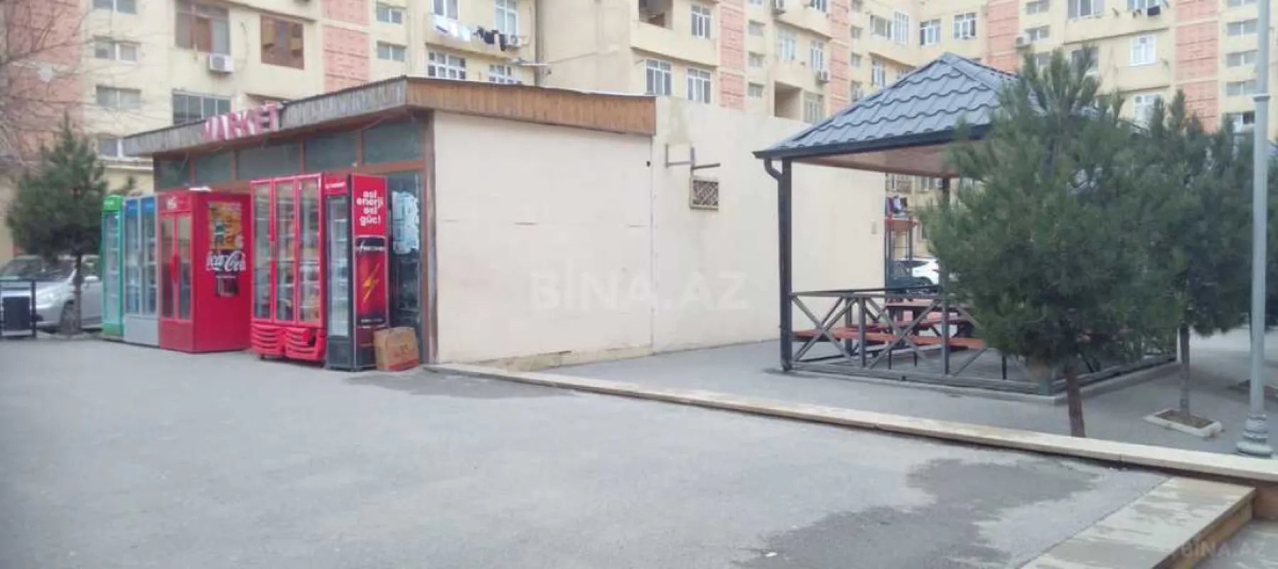 Satılır obyekt 60 m²