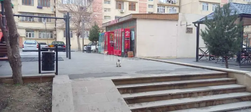 Satılır obyekt 60 m²