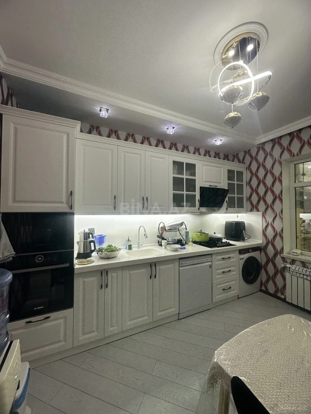 Satılır 5 otaqlı həyət evi 160 m²