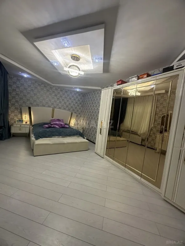 Satılır 5 otaqlı həyət evi 160 m²