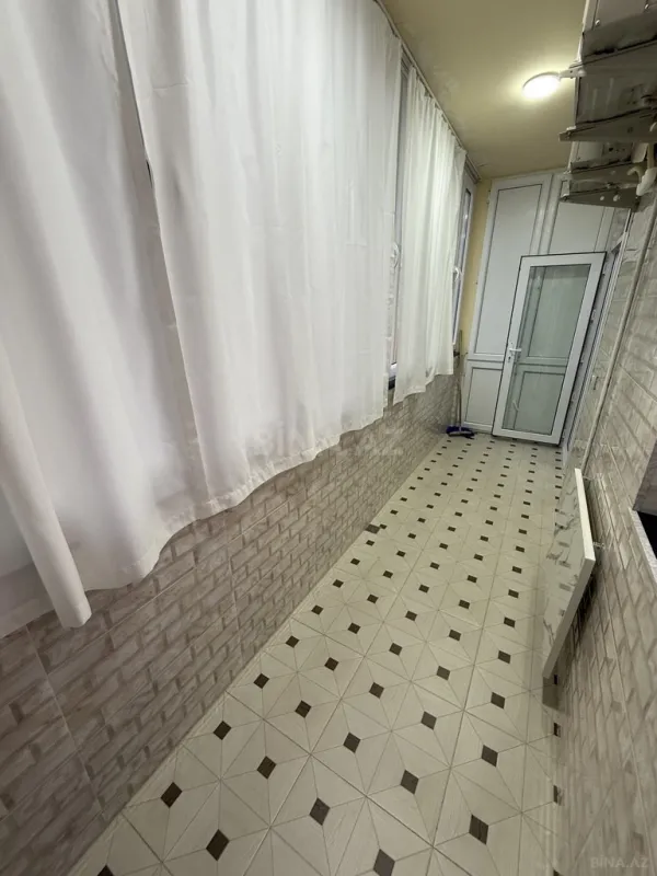 Satılır 3 otaqlı mənzil 157 m²