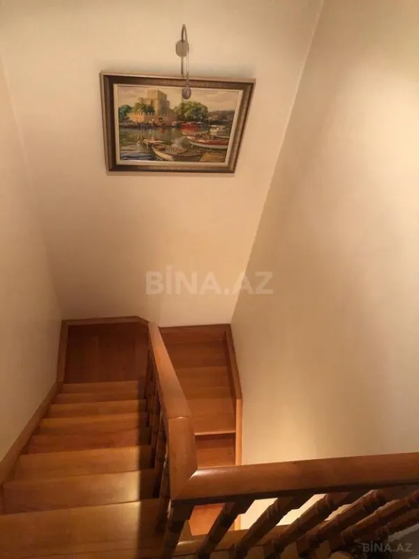 Kirayə verilir 4 otaqlı mənzil 100 m²